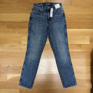 J. Crew Curvy vintage slim-straight jean in Warm Surf wash